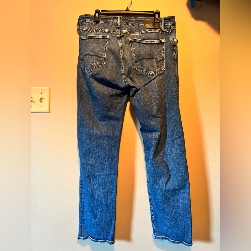 Mavi Zach straight leg jeans no distressing, medium wash, 5 pocket 36x32 - Picture 2 of 8